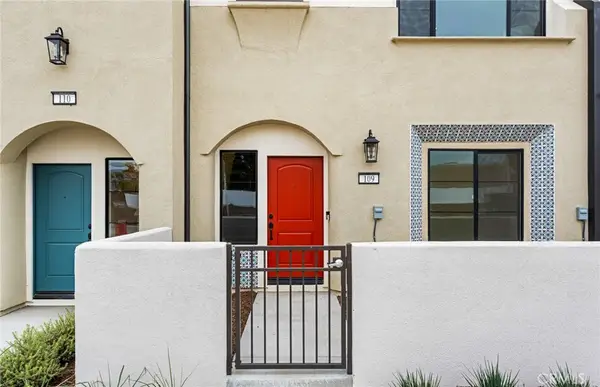 102 Sorrel Court, Burbank, CA 91506