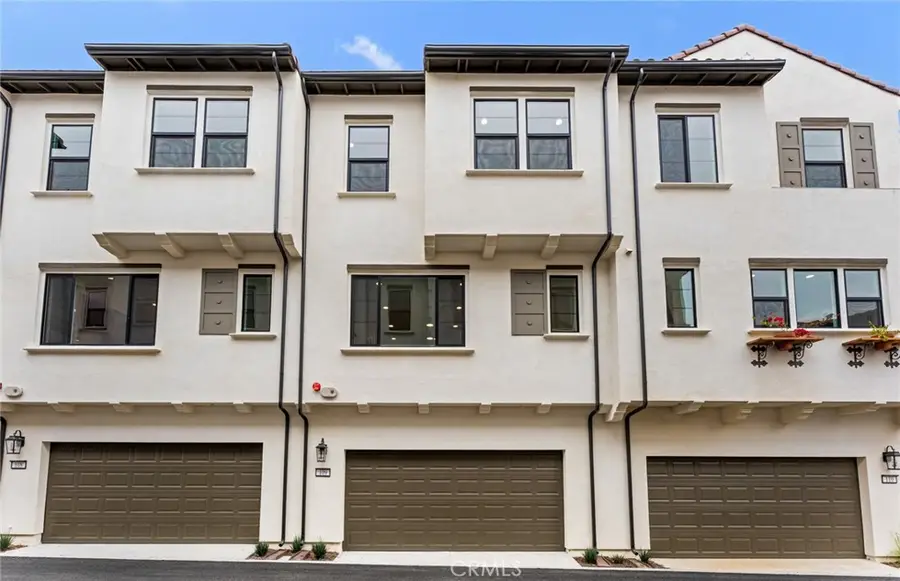 102 Sorrel Court, Burbank, CA 91506 - #2