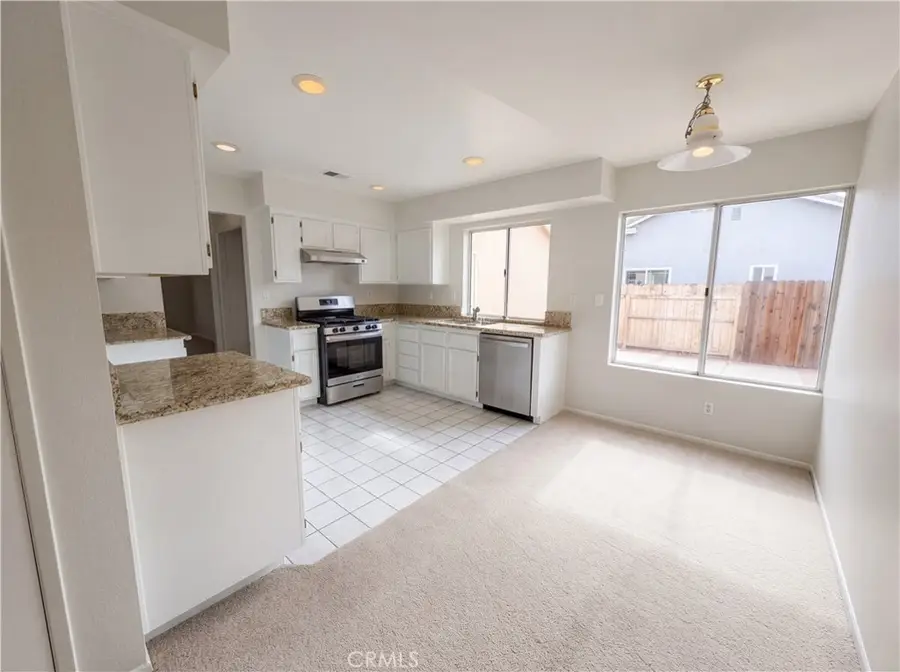 2565 W Fairview Drive, Rialto, CA 92377 - #2