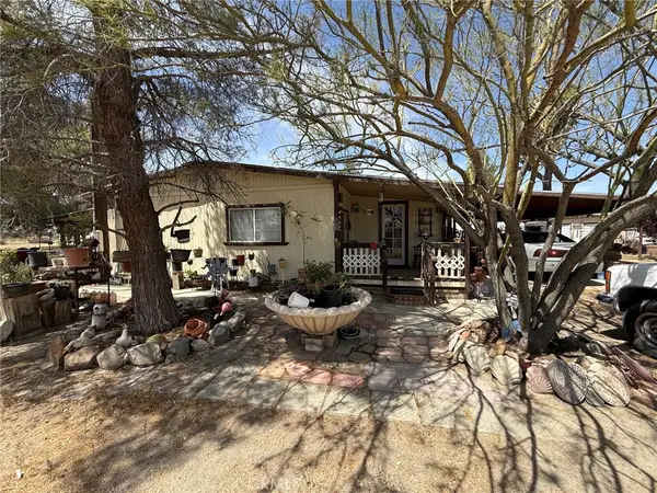 19536 Valle Vista Road, Phelan, CA 92301
