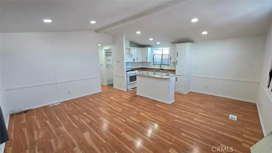 16949 S Western Spc 22a Avenue, Gardena, CA 90247 - #2