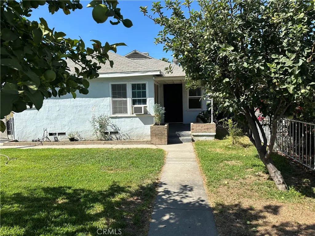 3432 Russell, Riverside, CA 92501 - #1