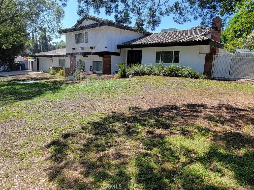 2350 Shadow Hill Drive, Riverside, CA 92506 - #1