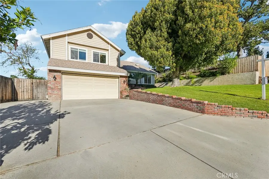 1016 La Feliz, Redlands, CA 92373 - #2