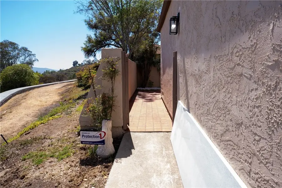 2055 Earl Glen, Escondido, CA 92026 - #3