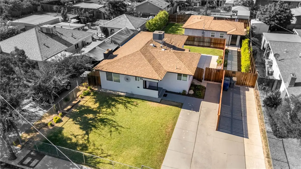 914 W Cambridge Avenue, Fresno, CA 93705 - #1