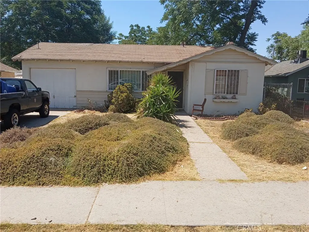 1183 W 19th St, San Bernardino, CA 92411 - #1