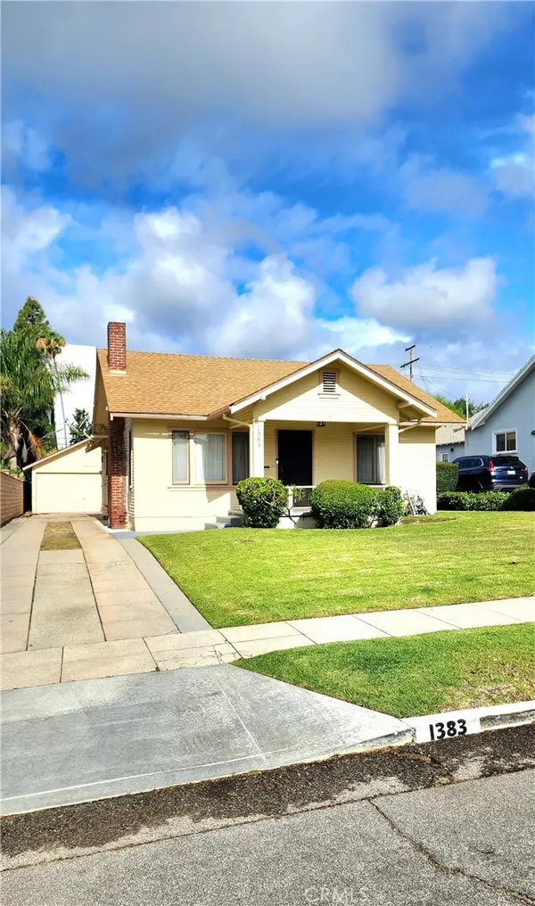 1383 N Oxford, Pasadena, CA 91104