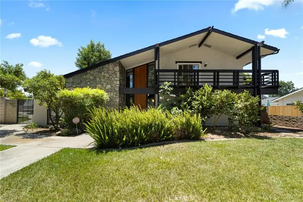 2332 8th, La Verne, CA 91750