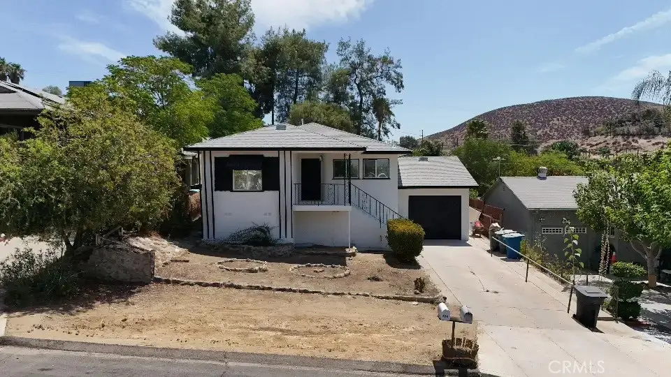 406 Lookout, Lake Elsinore, CA 92530 - #1