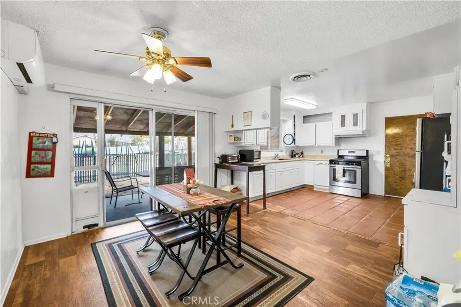 7991 Amador Avenue, Yucca Valley, CA 92284 - Image #3