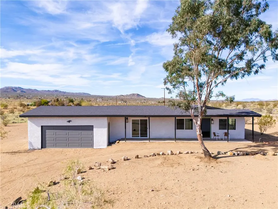 2670 N Sage Avenue, Landers, CA 92285 - #2