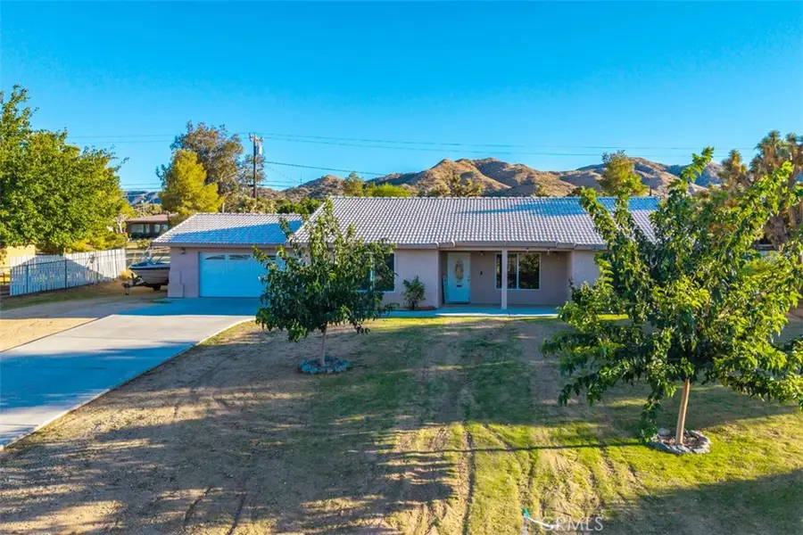 56643 Desert Gold, Yucca Valley, CA 92284 - #2