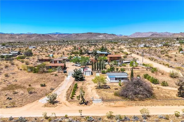 1010 Wamego, Yucca Valley, CA 92284