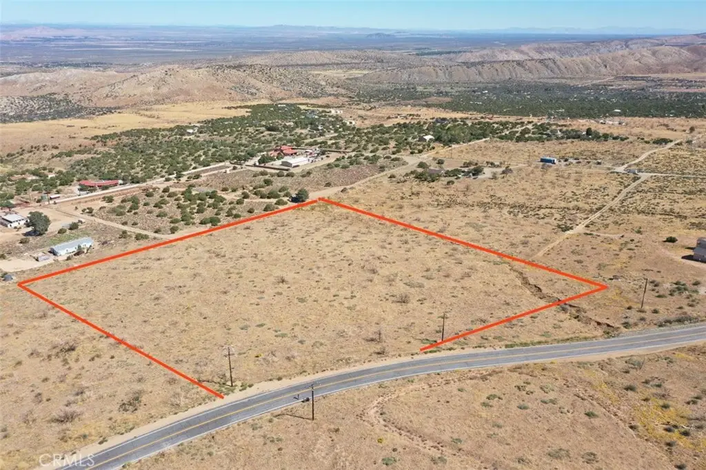 113 Juniper Hills Rd., Juniper Hills, CA 93543 - #1