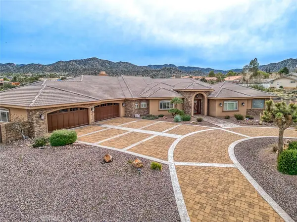 58839 Santa Barbara Dr, Yucca Valley, CA 92284