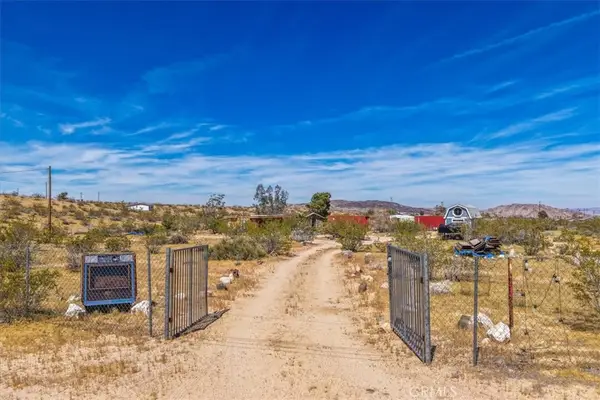 1022 Chuckawalla Road, Landers, CA 92285