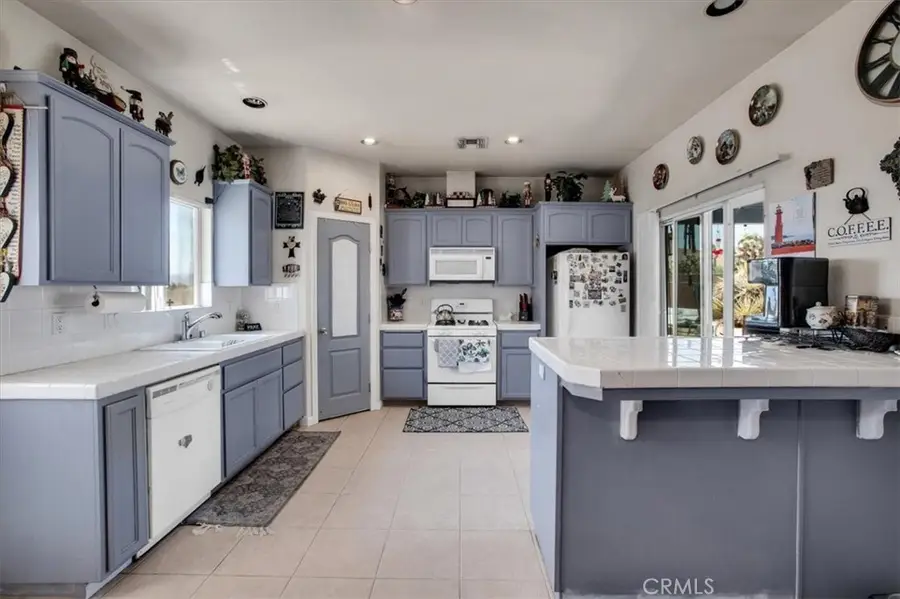 58583 Buena Vista Drive, Yucca Valley, CA 92284 - #3