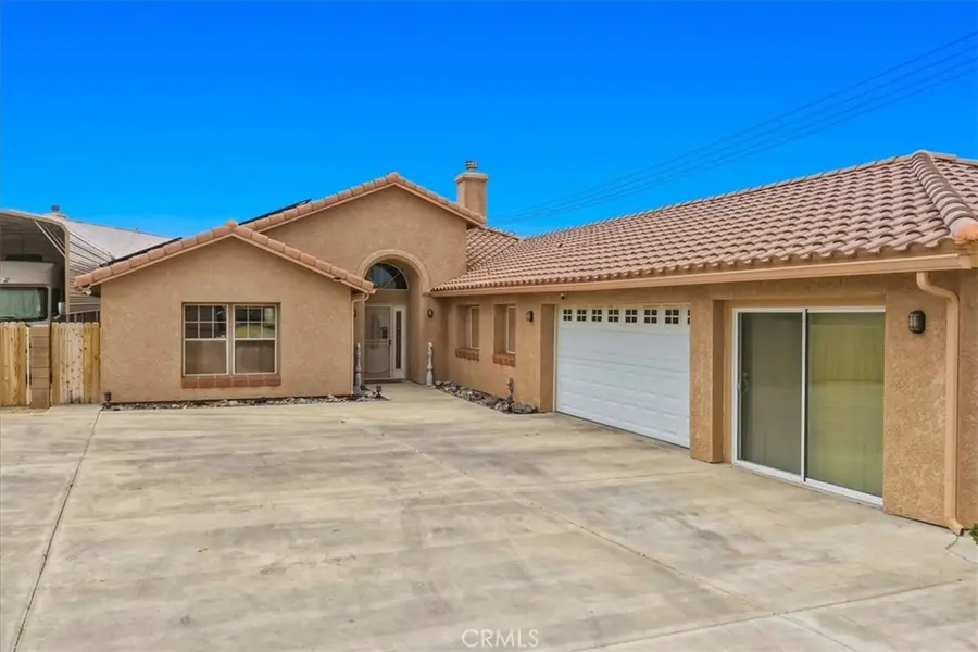 8514 Barberry Avenue, Yucca Valley, CA 92284 - #3