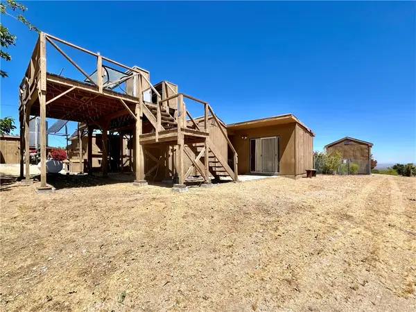 31210 Libra, Llano, CA 93544
