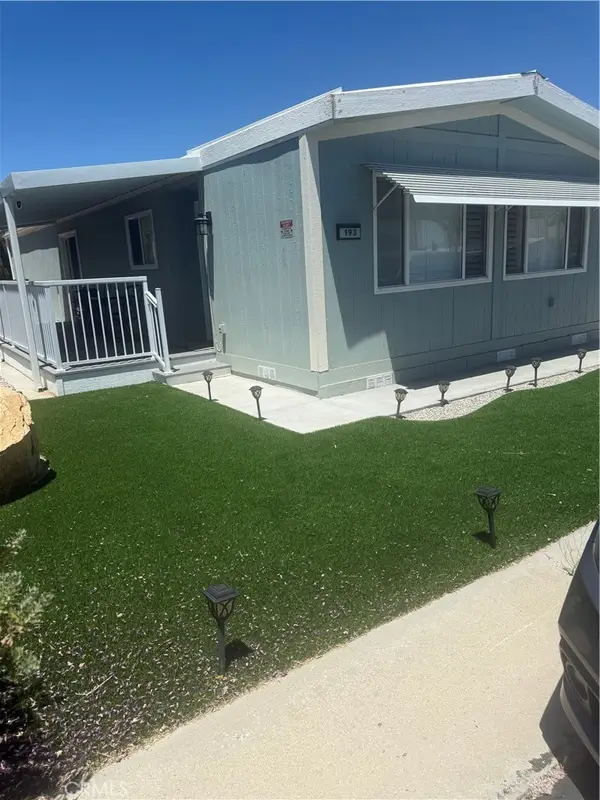 7501 Palm Ave, Yucca Valley, CA 92284