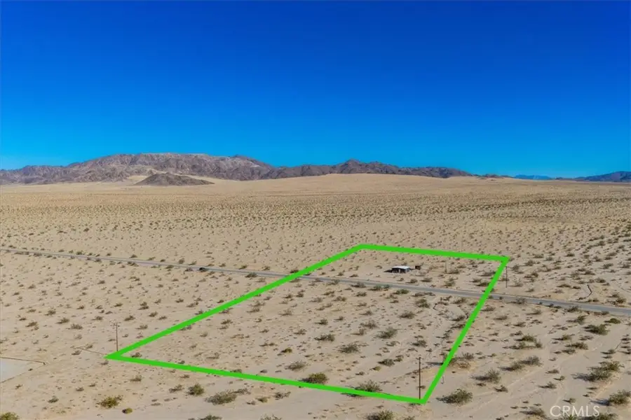 87101 29 Palms Highway, Twentynine Palms Yucca Valley, CA 92277 - #2