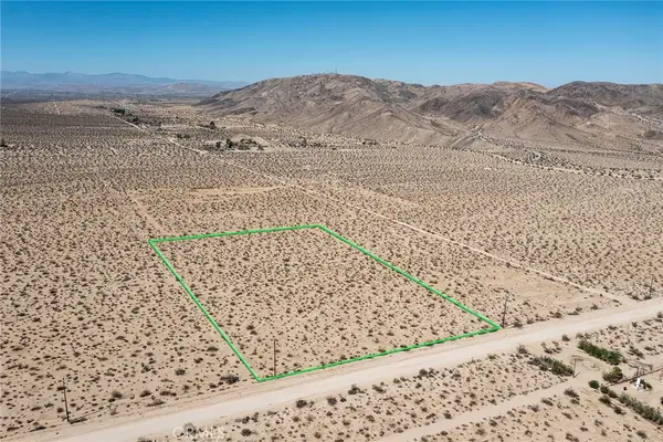 6100 Mantonya Road, 29 Palms, CA 92277