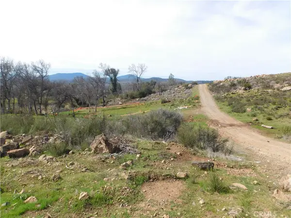 16533 3rd Avenue, Clearlake, CA 95422