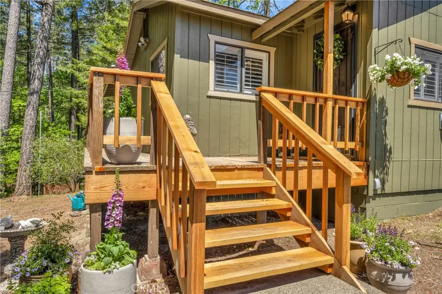 17380 Parnassus Drive, Middletown, CA 95461 - Image #3