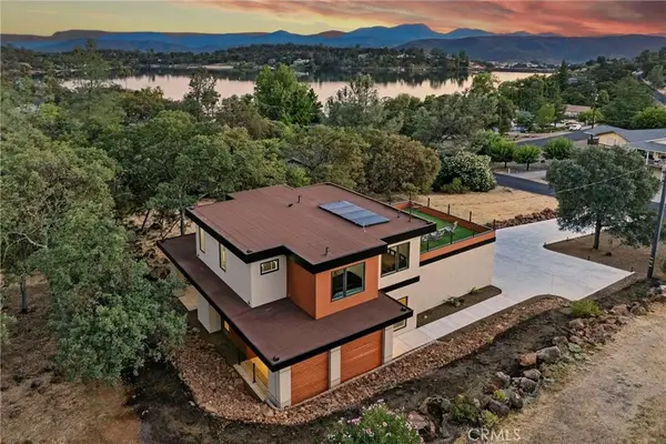 17234 Brookfield Road, Hidden Valley Lake, CA 95467