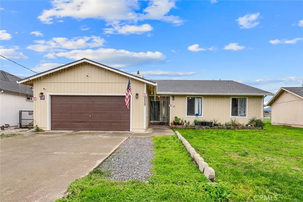 19425 Old Creek Road, Hidden Valley Lake, CA 95467 - Image #1