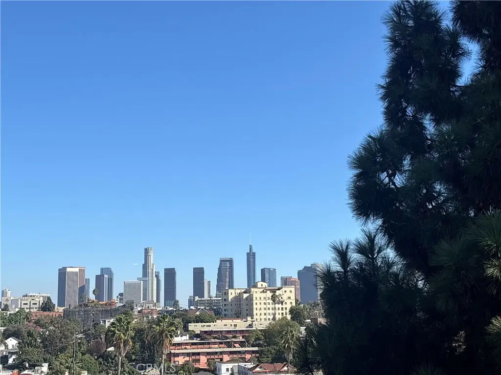 421 S La Fayette Park #701, Los Angeles, CA 90057 - Image #1