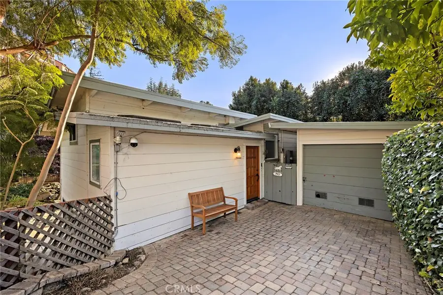 945 Park Avenue, Laguna Beach, CA 92651 - Image #2