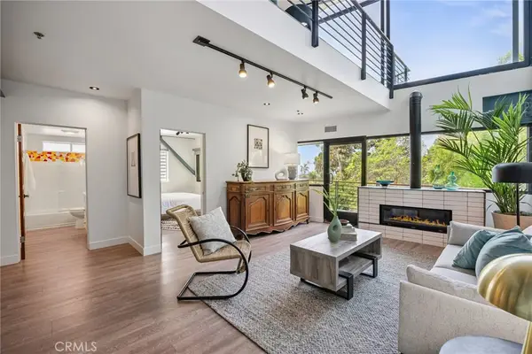 686 Diamond Street, Laguna Beach, CA 92651