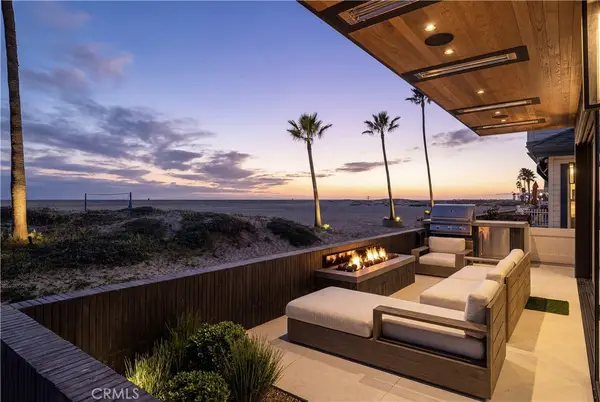 218 E Oceanfront, Newport Beach, CA 92661