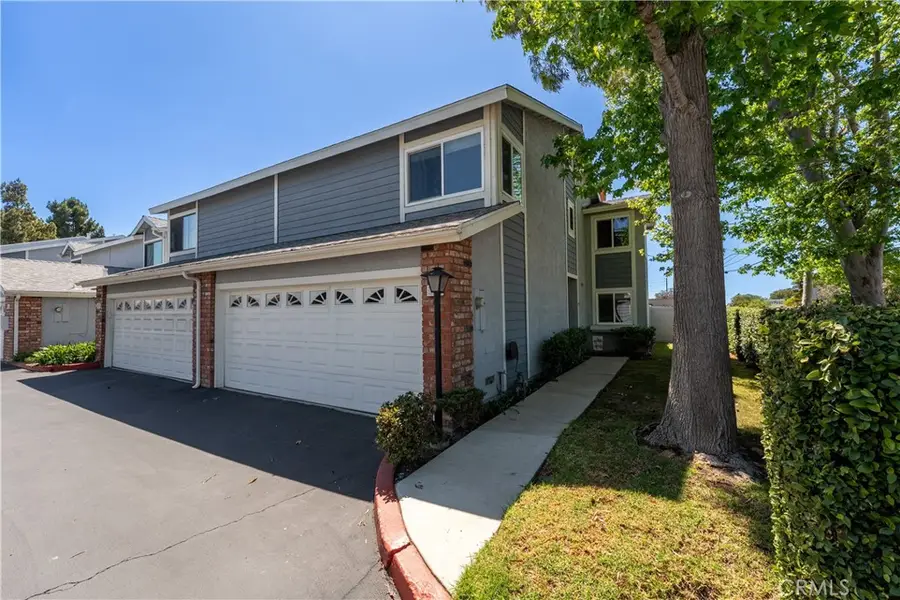 939 W 19th #A1, Costa Mesa, CA 92627 - #2