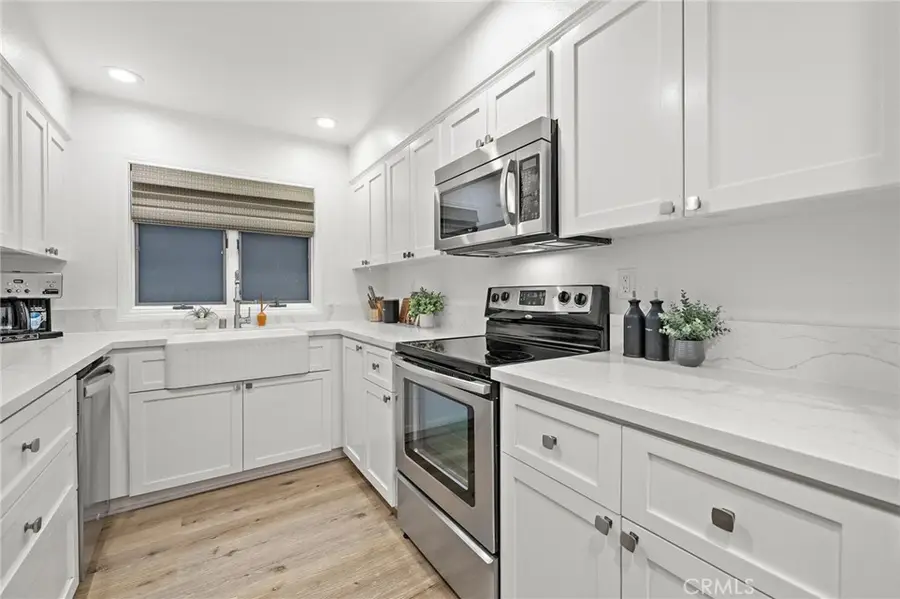 237 Calliope St, Laguna Beach, CA 92651 - #3