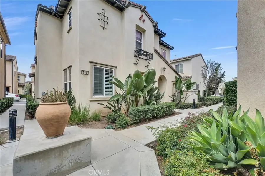 250 W Sparkleberry, Orange, CA 92865 - #2