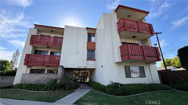 4591 Orange Avenue #103, Long Beach, CA 90807