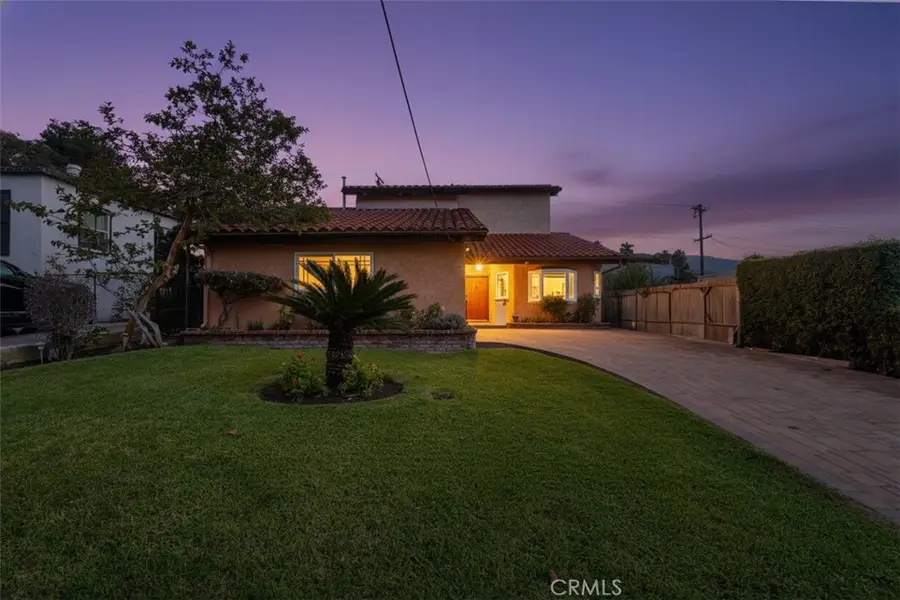 658 Glenmore, Glendale, CA 91206 - Image #2