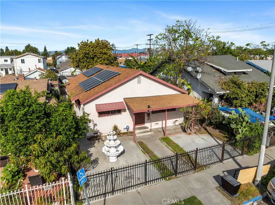 1021 W 53rd St, Los Angeles, CA 90037 - Image #3