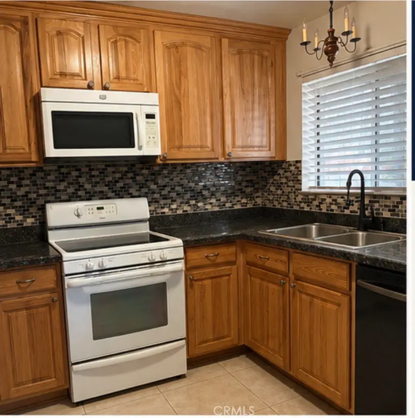 15228 Laguna, Lake Elsinore, CA 92530 - #3