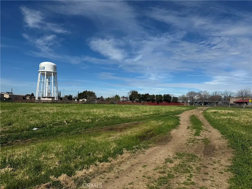 125 N Parsons, Merced, CA 95341 - #1