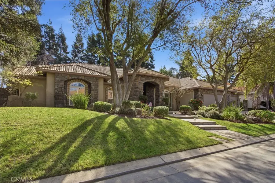 2144 King Arthur Court, Merced, CA 95340 - #2