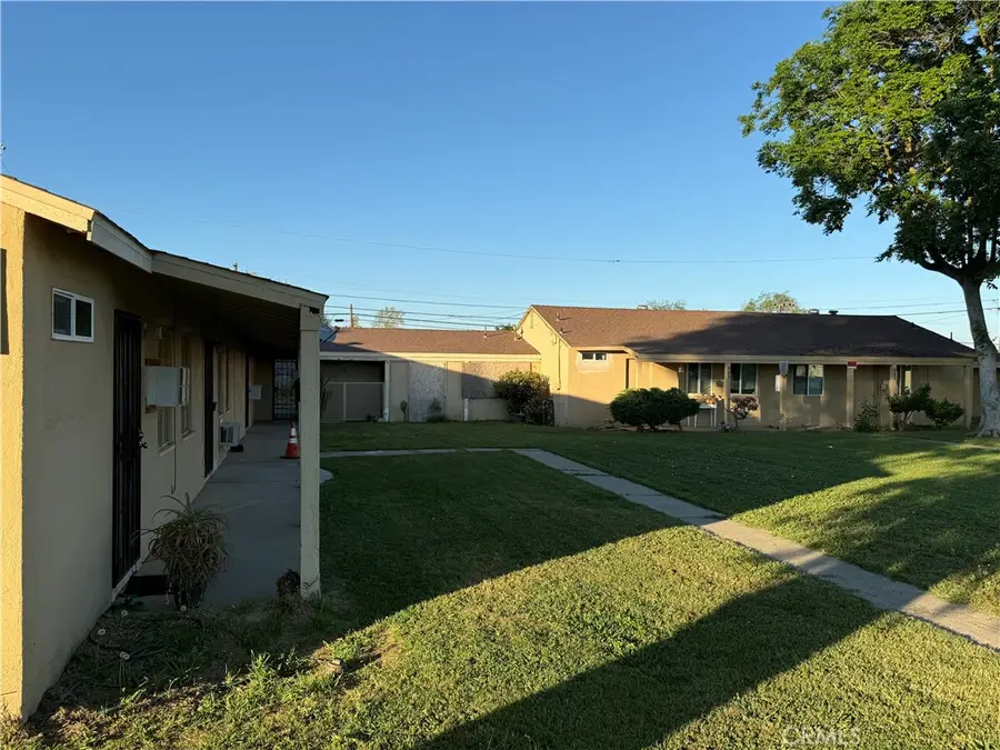 941 Barney, Merced, CA 95340 - #2