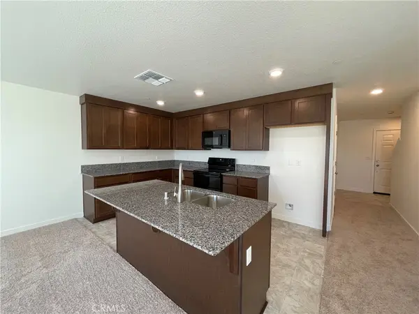 732 Stone Ridge East Avenue, Merced, CA 95341