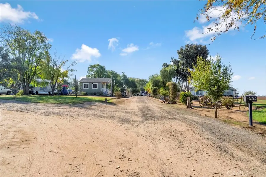 25750 Avenue 20 1/2, Madera, CA 93638 - #3