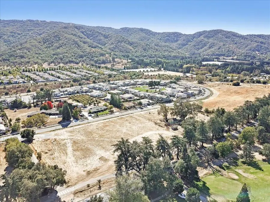 2740 Hecker Pass Road, Gilroy, CA 95020 - Image #3