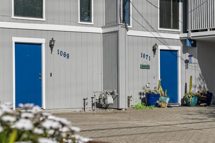 1069 7th Avenue, Santa Cruz, CA 95062 - #2