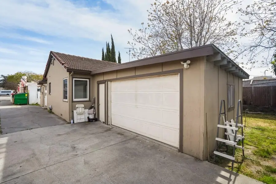 163 Willow Street, San Jose, CA 95110 - #2